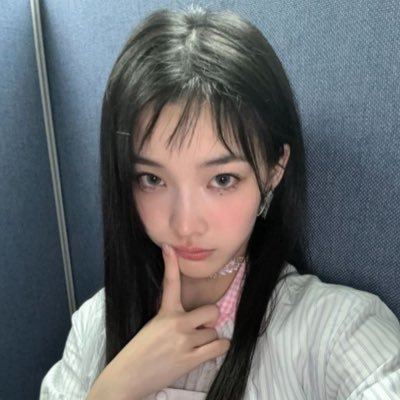 dumcedo's profile picture. cacareco #blogging 🍏🐛🌟🪱