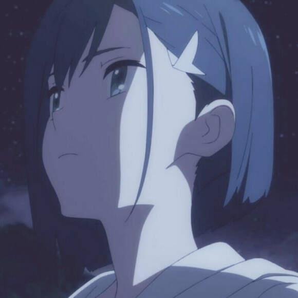 Sugugeetha's profile picture. Can't stop laughing at this cat video.