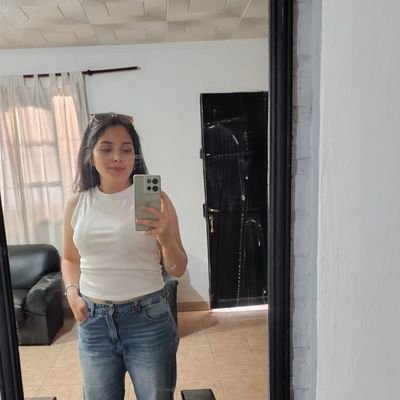 herreraevelinr's profile picture. Amante de la naturaleza y los animales.💕🐶