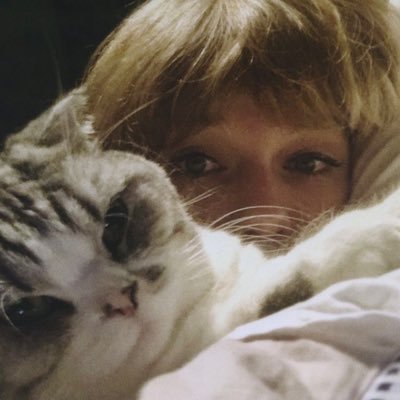 thelifeofmuris's profile picture. eu sou um bobaiao