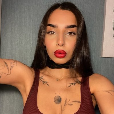 SweeetAngelique's profile picture. $BTC girl 👄