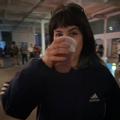 jjazluna's profile picture. nacida para conmoverme hasta las lagrimas haciendo archivo | @ cig.archive