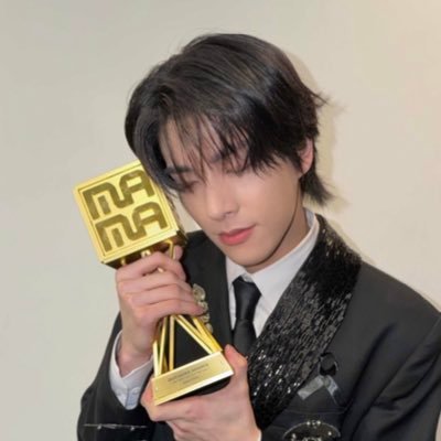 puppie_nun's profile picture. (fan account) 𝓻𝓮𝓿𝓲𝓮𝔀 #puppiejake