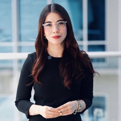 MercedesArev's profile picture. Space Oddity 🪐