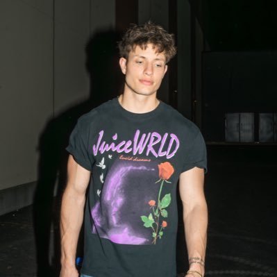 M_rife0101's profile picture. 