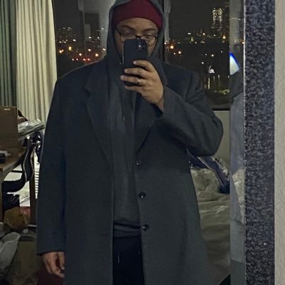 FlexorTV's profile picture. I’m back.