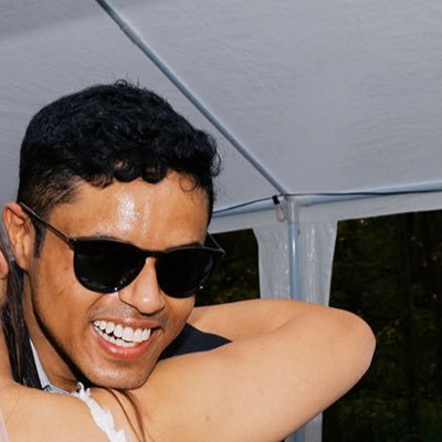 Mukshud's profile picture. frmr @MCDB_yale & MB&B @Wesleyan_u🦠cell envelopes, genomics & evolution | proteins & 🪸to stories | Mtb, biotech & marine bio 🌊 | views = mine | 🫧🐠