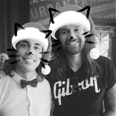 cateatcatw0rld's profile picture. is it... a holly jolly christmas?