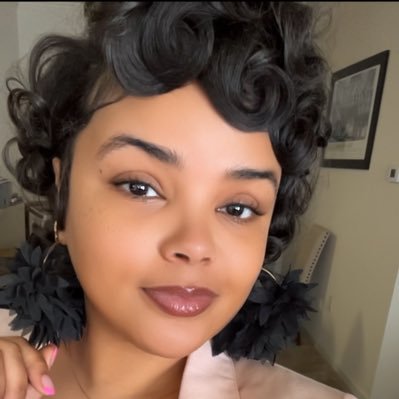 whoiskeish's profile picture. 