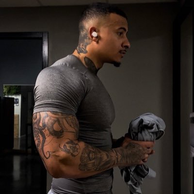 maybeyams's profile picture. 