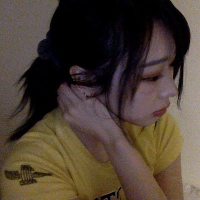 bomakgae's profile picture. currently losing the idgaf war