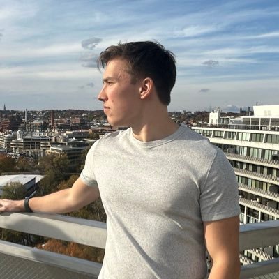 OnlineZhD's profile picture. Software Engineer