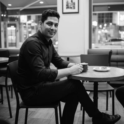 Mehdi_gharib7's profile picture. 🍃فرقی میان طعنه و تعریف خلق نیست
چون رود بگذر از همه ی سنگریزه ها
ꕥ࿐