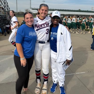 CoachClosner's profile picture. Peru State Head Softball Coach | ᴇᴘʜᴇsɪᴀɴs 𝟺:𝟹𝟸 † | 𝖩𝖮𝖧𝖭 14:6 | Pops 9.25.21 💙🦋👼🏾 | CHRIST IS KING † | My opinions are my own.