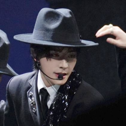 prettyssunshine's profile picture. ㅤ 🍒 𐙚 ˋ𓂃  漂亮女孩爱   #제이크 #재민 #윈윈 #사쿠야 #쟈니 #소희 #승한 #윈터 #예온 #백현ㅤ⊹ ₊ ୨ৎ