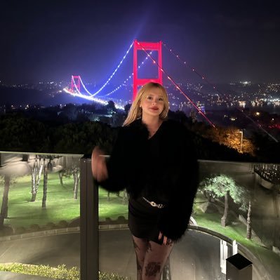 asktantecilli's profile picture. 