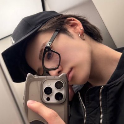 ijooyuma's profile picture. not parisa @glossysin ! haobin’s first daughter