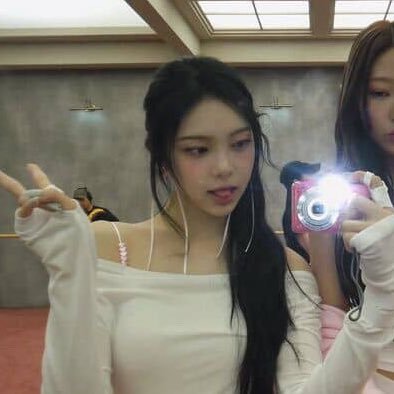 forloversl's profile picture. true love