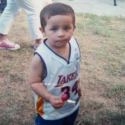 Twelvyyfps's profile picture. God 1st | Crypto | @Twitch Affiliate | SoCal