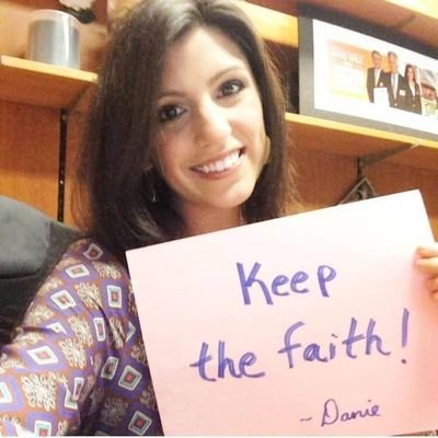 ReddAnnabe88508's profile picture. 5614684220 my zangi number