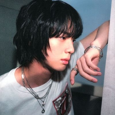 Jin_Chart's profile picture. A Trust able source for chartdata.We will be updating about @BTS Jin's music chart on every platform.Please follow us.💜