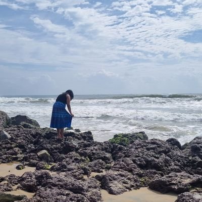 abhapotato's profile picture. ✨️ web3 enthu @askinomy 🧚🏽‍♀️researching on women & the internet