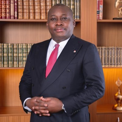 Guy_Loando's profile picture. Ministre d’État chargé des Relations avec le Parlement en #RDC 🇨🇩, Autorité de référence du Parti Politique @ArepOfficiel, Avocat au Barreau de #Kinshasa.