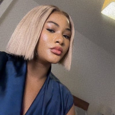 ElizabethEnech1's profile picture. Software Engineer 👩‍💻