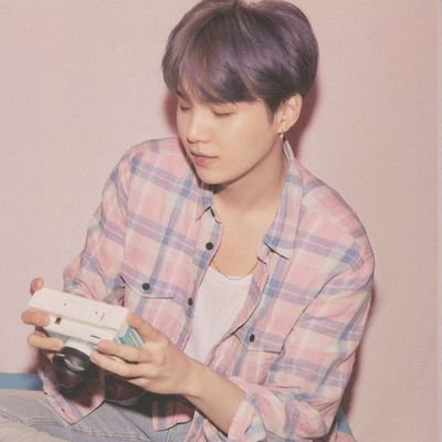 Lvxeyoongiii's profile picture. ເ 🪐⠀猫⠀; 134340 ★ 𝗕𝗮𝗻𝗴𝘁𝗮𝗻 ! 🎧
🔉  𓂃 ყooᥒgι¸ mყ hᥱ𝗮𝗿t𓈒
๑ ⑅ 𖠗 🗞 บ่อภูวิน