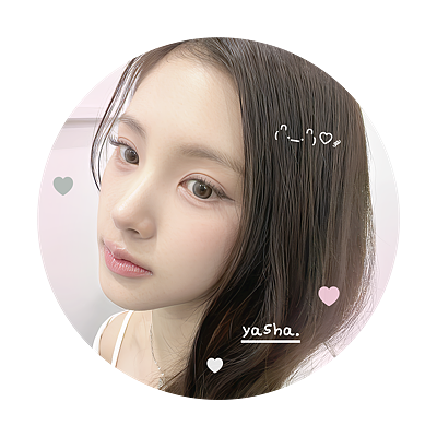 yashatelier's profile picture. 