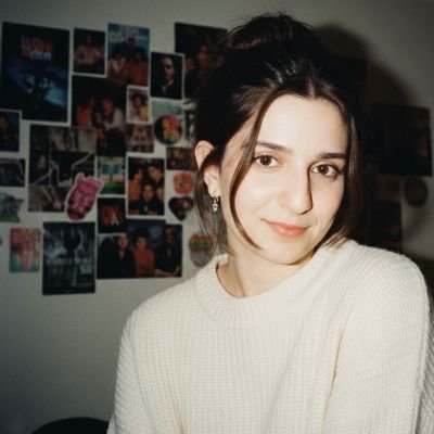 ialiyanazeer's profile picture. Pluviophile🍃 🦢🥀