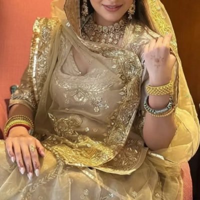 DestinyyyBoss's profile picture. -Aaise jagah lejaaa,jaha mainu undiii yaad na aweee .. ./!!! Not impersonating. Following all toS & guidelines of @X