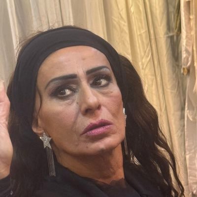 YildizzTilbee's profile picture. ❤️🤍🕸️🪞💐🕸️🧚‍♀️🌙👣