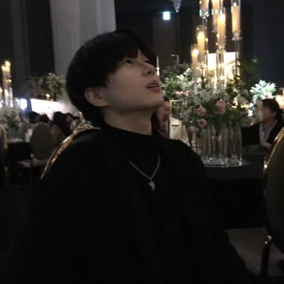 hyeoni677555's profile picture. 죽어라 그대는 .. 에휴 산소가 아깝습니다