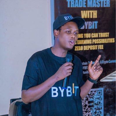 TheCryptovibe20's profile picture. Crypto Educator | Exploring DeFi, Web3 & NFTs | Sharing opportunities beyond trading & mining | Posts twice a week to guide you in the crypto universe 🌐🚀