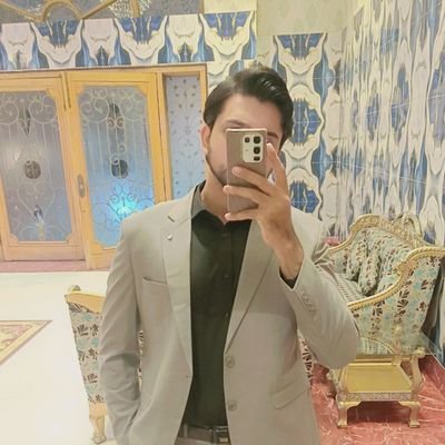 Shery_cricket's profile picture. words that heals, Thoughts that inpires🥀👀