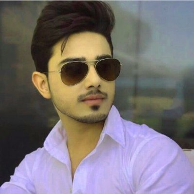 Mahtab_Siddiqu1's profile picture. हमेशा सही के साथ खड़े रहो भले ही अकेला क्यों न रहना पड़े..!!