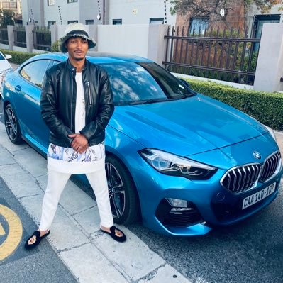 Samora_RSA's profile picture. Excelling in honor ,excelling in Power .Turbulent as the waters ,you will no longer excel.(GENESIS 49:4)I Practice Stoicism/writer/comedian/Social commentator.