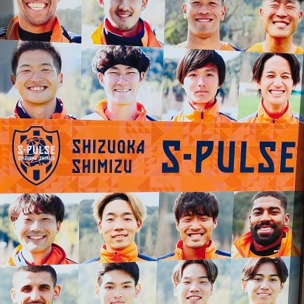 transit_london's profile picture. 世の中の話題について、取り残されないように頑張ってます。 鉄道、好きです。 ネコ、めっちゃ好きです。 
作家では白石一文さん 宮本輝さんが好きです。
稲垣潤一さん大好き

家族でエスパルスサポーターしております。