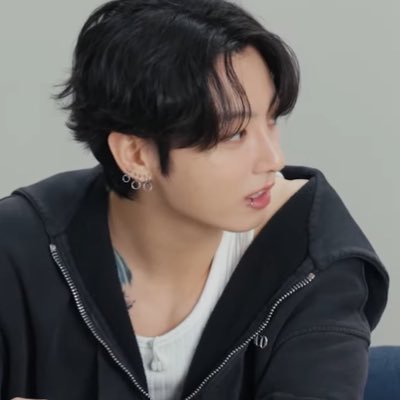 pxjk97_'s profile picture. bts (n.) the most beautiful moment in my life ★