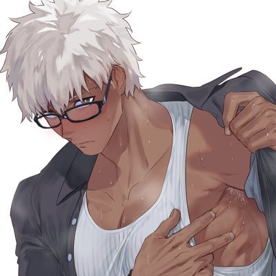 xenomythos's profile picture. 