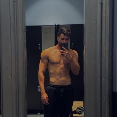 Tofo1629577's profile picture. 