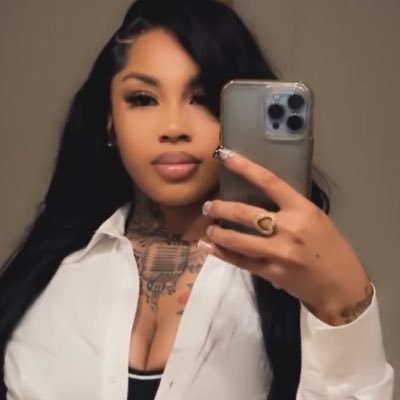 LeeleebabiiBop's profile picture. THE REAL MS LEELEEBABIIBOP😈❤️ 👩‍👧England 🎙️Rapper 📍BOMPTON 💰 FEAUTURES COST @leeleebabiibop on Instagram! 📧 bookings4leelee.babii@gmail.com