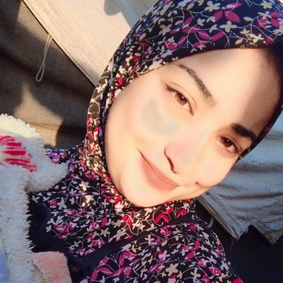 ywsfbnat0's profile picture. 🤰 I’m Raneen, 20, pregnant and malnourished in Gaza. My 2-year-old is undernourished, my husband is injured. We need food, medicine & shelter to survive 
insta