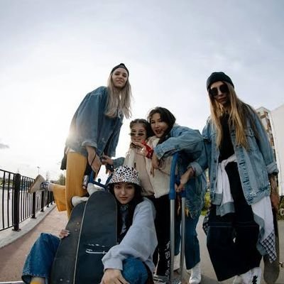 girlsfucking21_'s profile picture. 