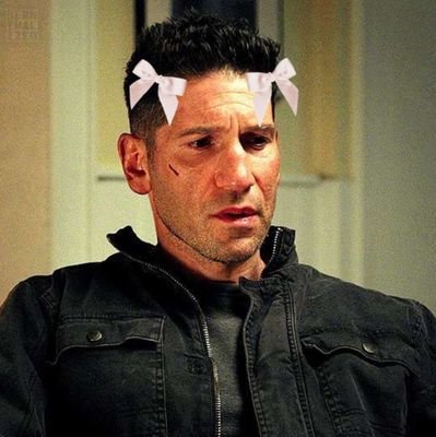 valentineetexas's profile picture. MORE MORE DILFS