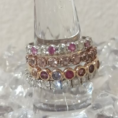 yunyun031574323's profile picture. 好きな言葉はK18✨美容🌹健康🍀好きな物は石💍真珠🤍珊瑚🎀音楽🎹家事🍳夫の顔❤️子💖15年程耐え発信→3日で満足🙂@yunyun0315が私に関する真偽不明な内容を長年ポスト&私家族の写真を世界に公開🎉非常識行動多数✴️訂正と削除をお願い→無視され中🎊
無言フォローをされた方々申し訳ございません。