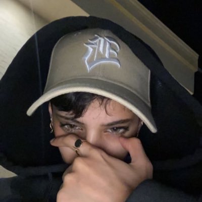 iifus14's profile picture. I believe in inner strength and change.      #Feminist #Pisces #GirlPower #Athlete