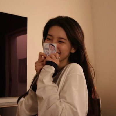 minali1472993's profile picture. 도대체 행복은 어디에 있는 걸까.