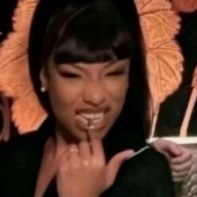 kkmj_'s profile picture. just here to laugh, strictly for entertainment purposes.